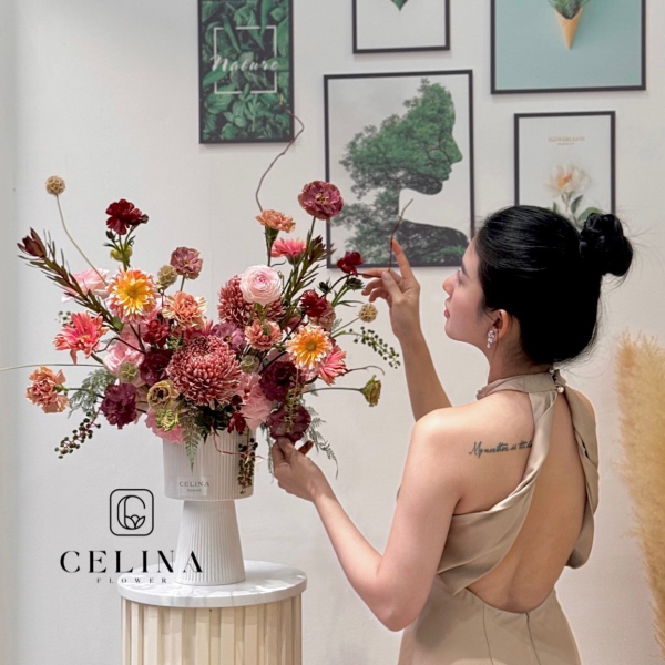 CELINA on Facebook